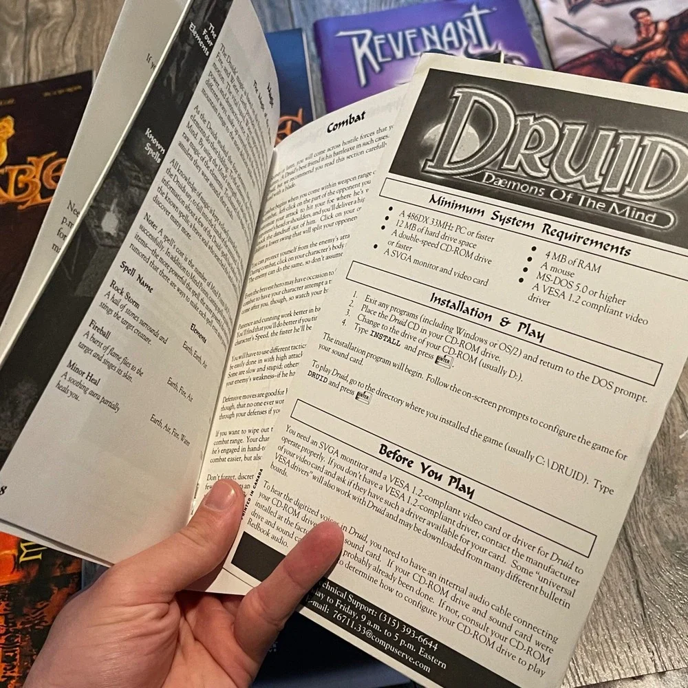 16 PC Game Manual Lot Might and Magic Quest for Glory Fable Dungeons & Dragons